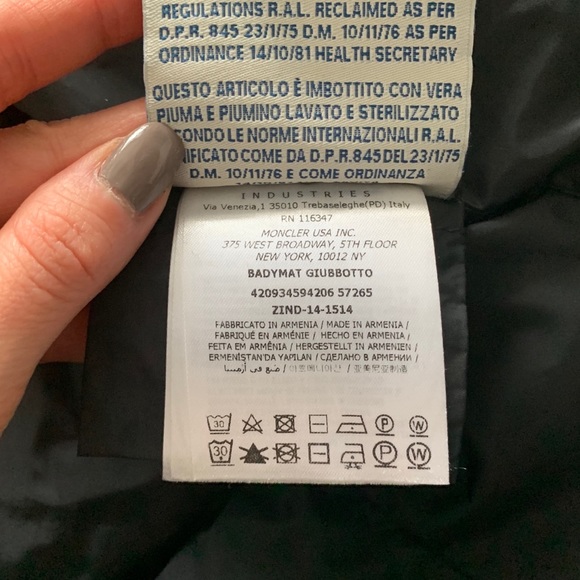 Moncler Women’s Hooded Down Puffer Coat - Picture 11 of 13